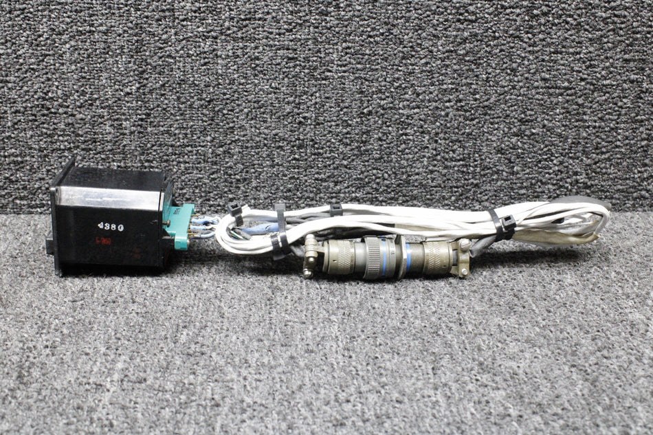 071-1053-03 King Radio KA-51A Slaving Accessory (14V) (Damaged Mounts)