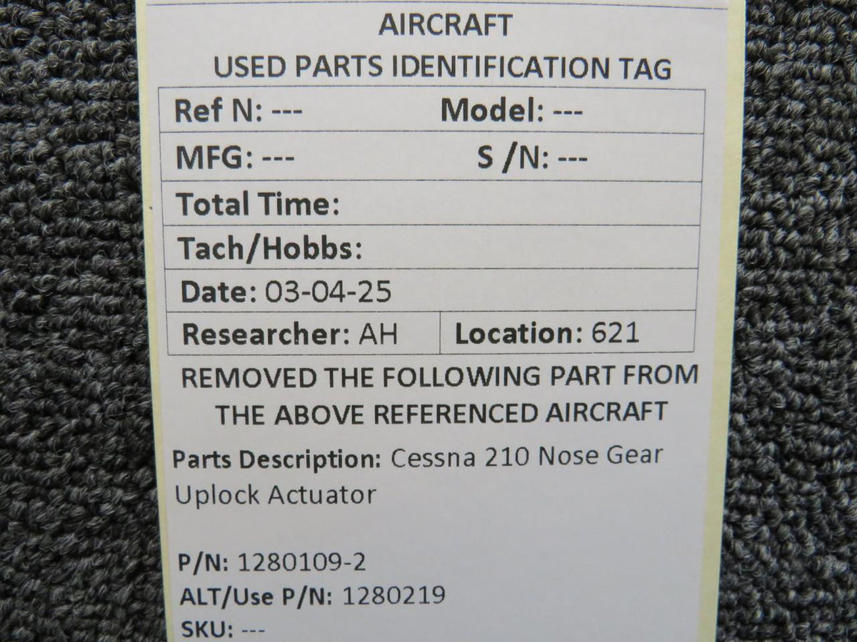Cessna Aircraft Parts 1280109-2 (Cast: 1280219) Cessna 210 Nose Gear Uplock Actuator