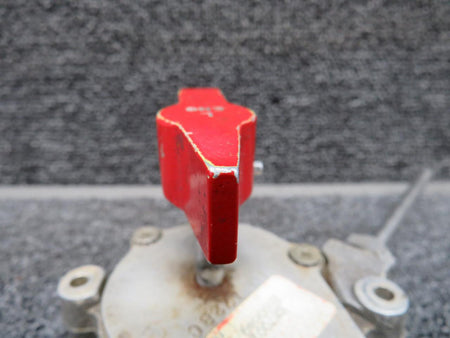 Janitrol HE7001-7, 60-924017-7 Janitrol Fuel Selector Control Valve with Handle LH
