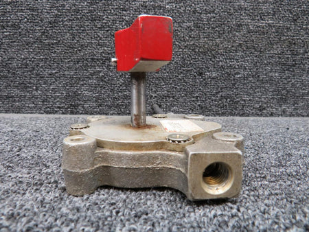Janitrol HE7001-7, 60-924017-7 Janitrol Fuel Selector Control Valve with Handle LH