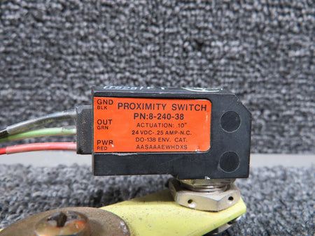Bell 412-001-309-101, 8-240-38 Bell 412SP Support Assembly with Proximity Switch