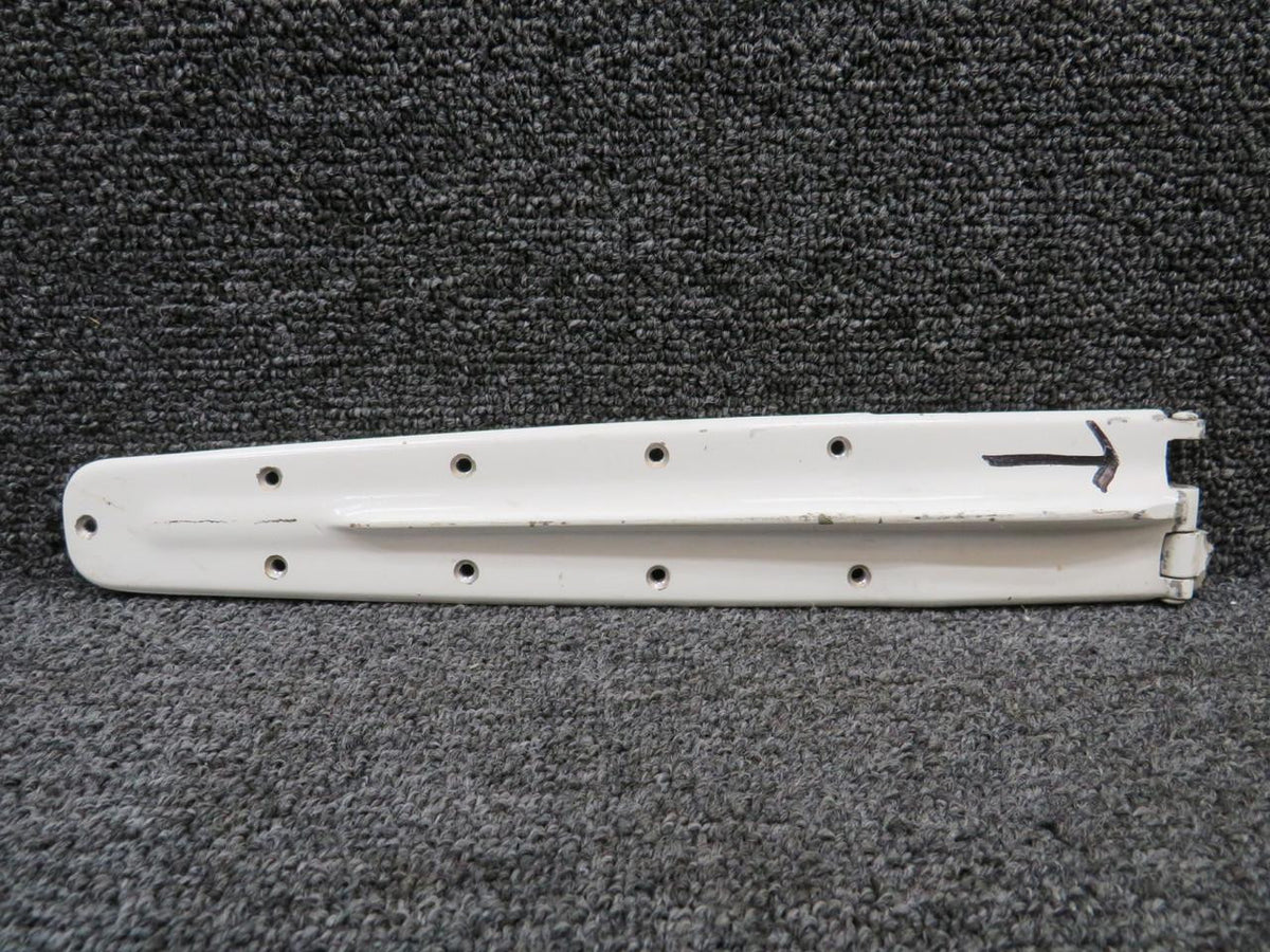 Cessna Aircraft Parts 0711037-16 (Use: 0711037-22) Cessna 182Q Upper Cabin Door Hinge RH