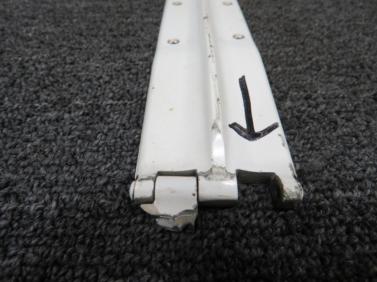 Cessna Aircraft Parts 0711037-16 (Use: 0711037-22) Cessna 182Q Upper Cabin Door Hinge RH