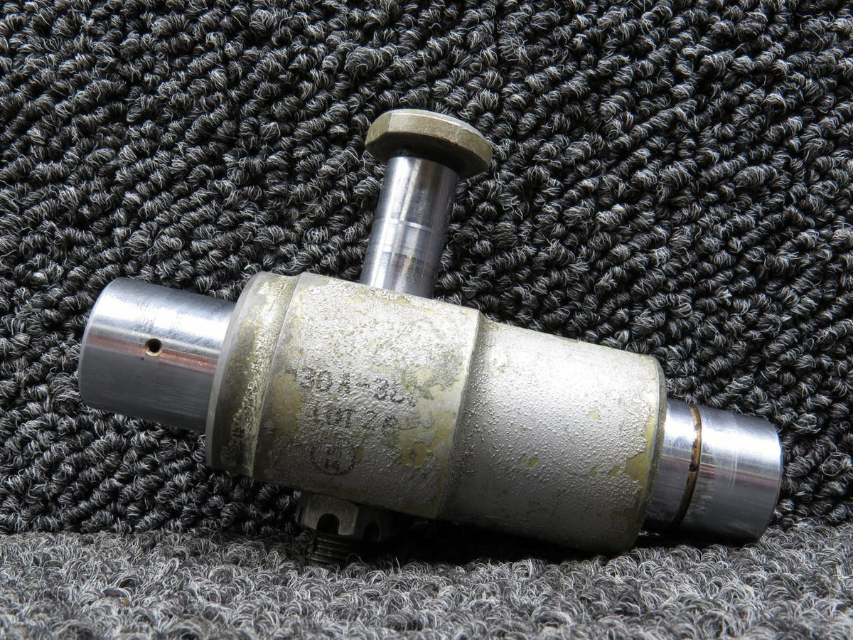 Mitsubishi 030A-38012-5 Mitsubishi MU2B-60 Main Landing Gear Strut Slide Assembly