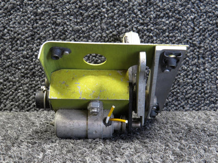 Piper Aircraft Parts 46260-000 Piper PA-31T Main Landing Gear Selector Mechanism