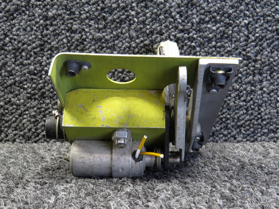 Piper Aircraft Parts 46260-000 Piper PA-31T Main Landing Gear Selector Mechanism