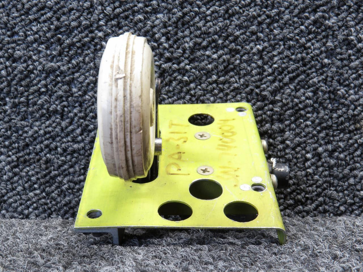 Piper Aircraft Parts 46260-000 Piper PA-31T Main Landing Gear Selector Mechanism