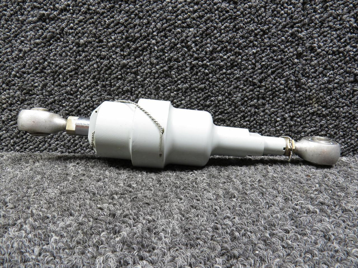 SAAB Aircraft Parts 7232203-631 SAAB 340A Nose Landing Gear Door Spring