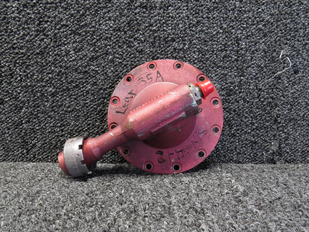 LearJet 2326023-11 (Cast: 2326018-2-495) Learjet Fuel Ejector Pump Assembly (Scratches)