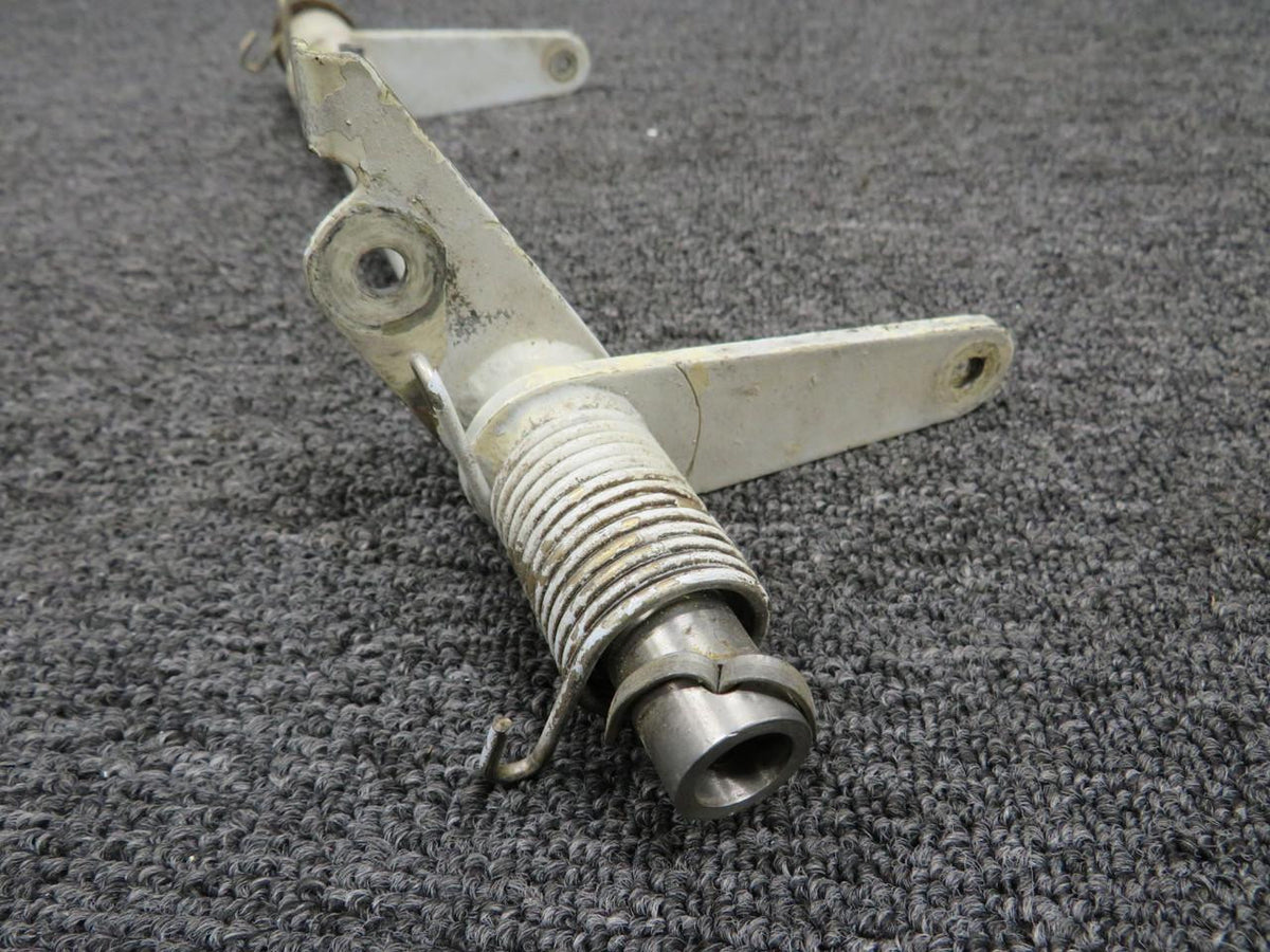 Beechcraft Parts 105-820000-33 Beechcraft 76 Nose Gear Door Shaft Assembly