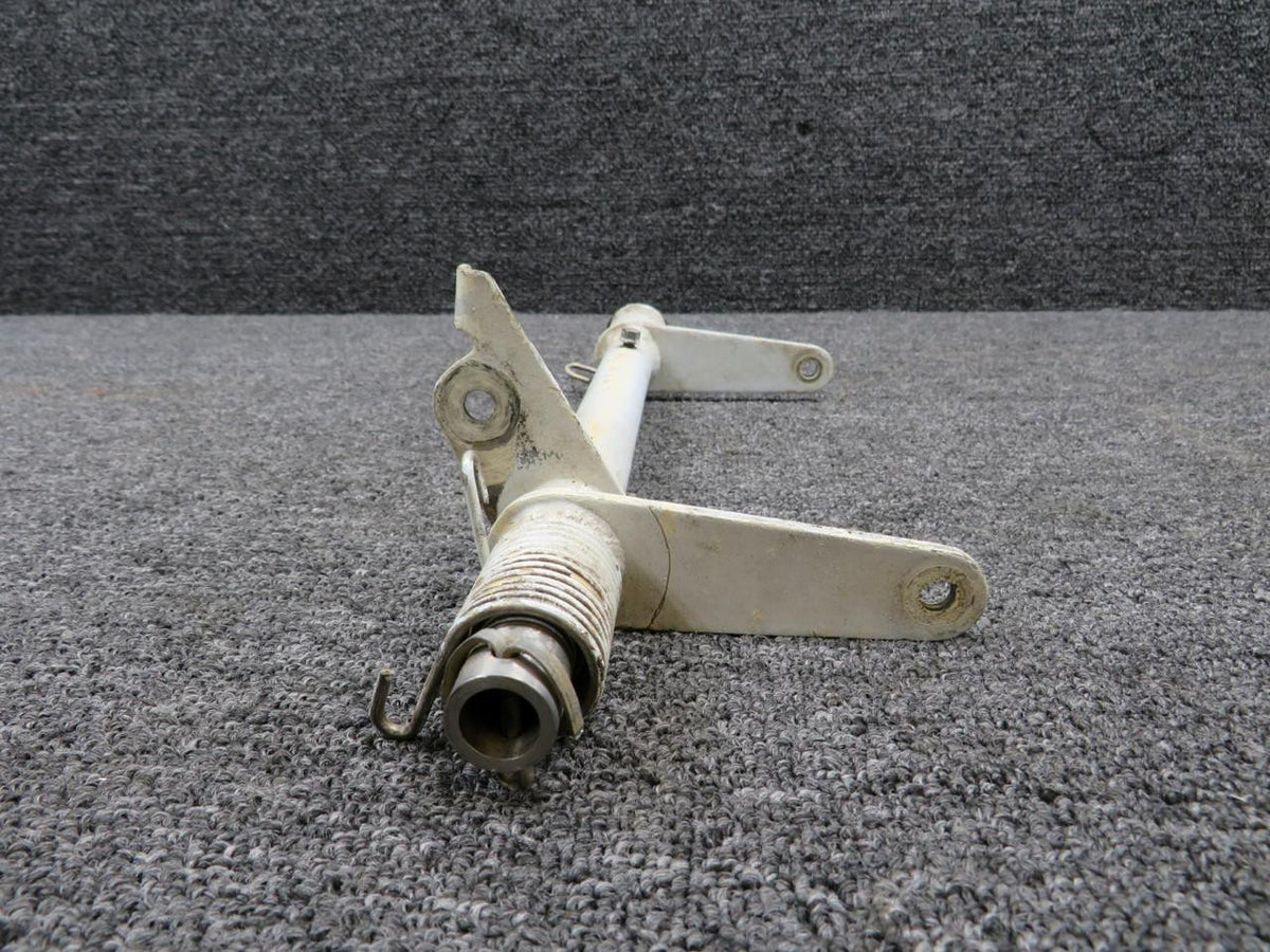 Beechcraft Parts 105-820000-33 Beechcraft 76 Nose Gear Door Shaft Assembly