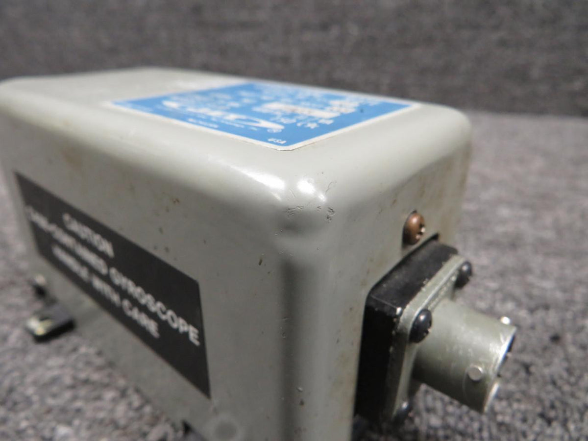 JET Electronics 501-1033-03 Jet Electronics RG-227C Gyroscope Rate Unit (Inop) (Core) (26V)