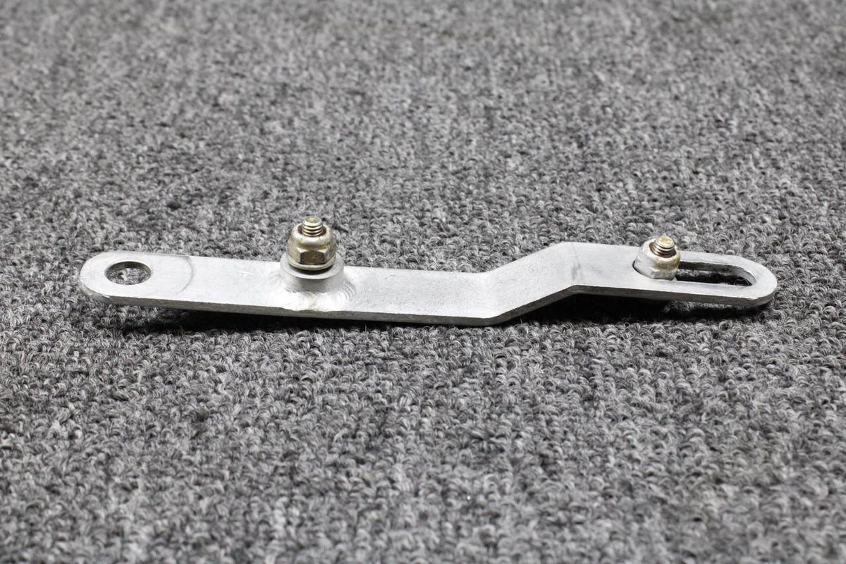 Cessna Aircraft Parts 1722082-7 Cessna 177B Flap Actuator Lever Arm