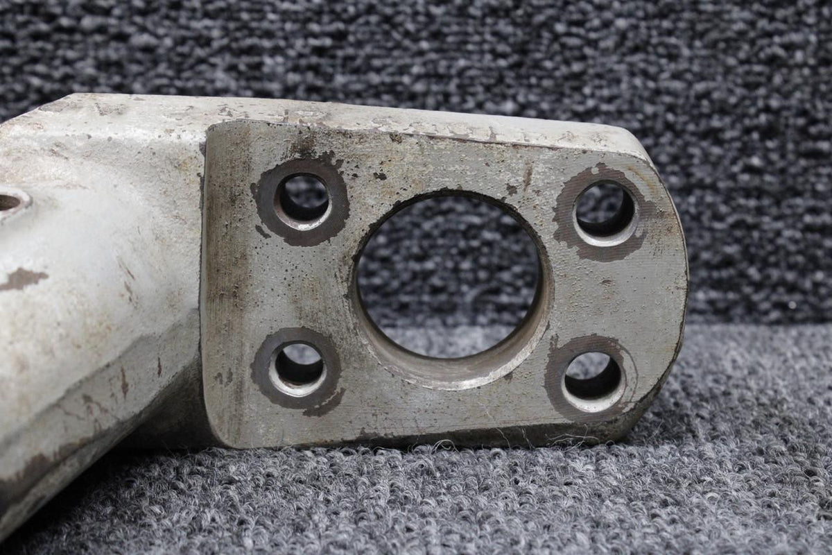 Cessna Aircraft Parts 1741003-3 (Use: 0741053-1) Cessna 177B Main Gear Axle Fitting LH