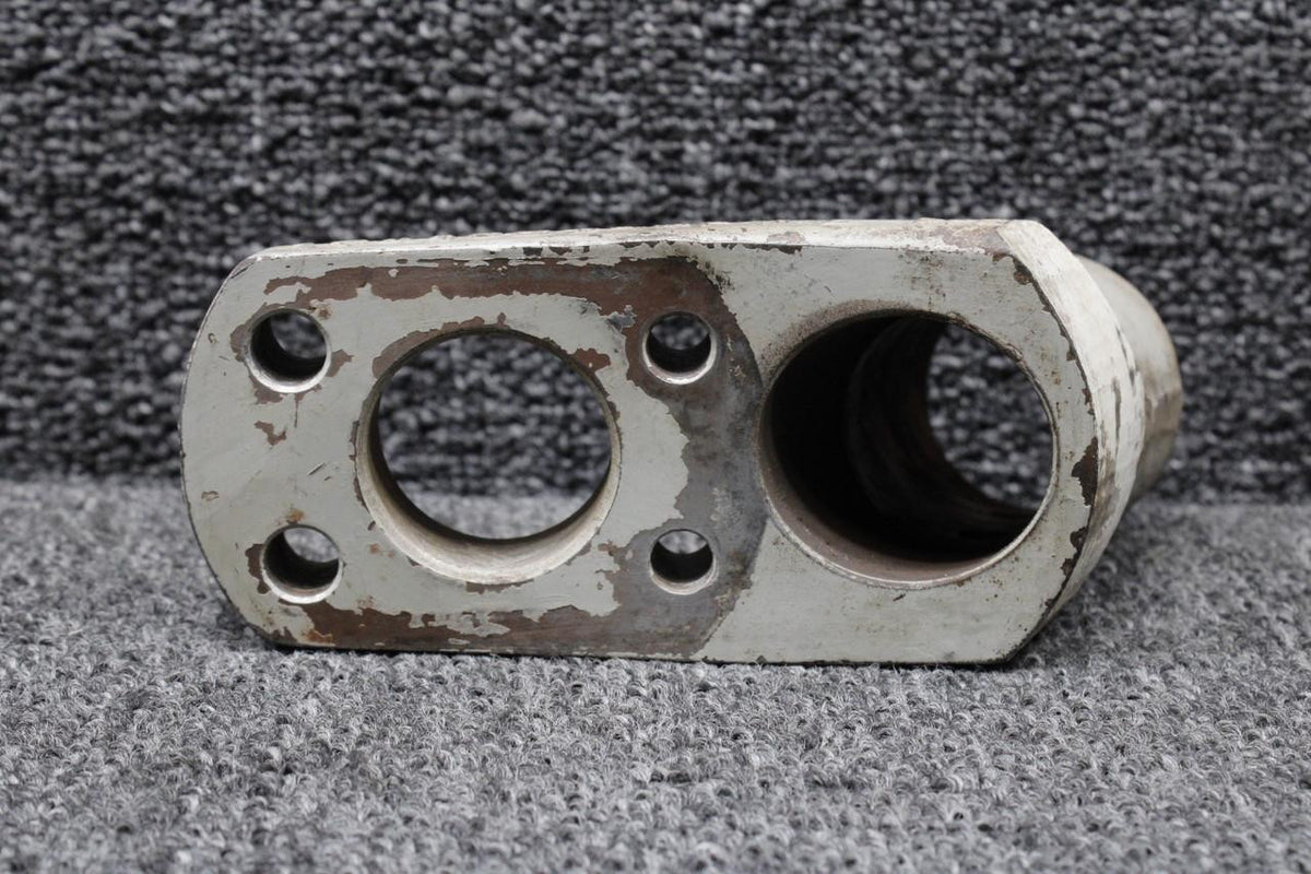 Cessna Aircraft Parts 1741003-3 (Use: 0741053-1) Cessna 177B Main Gear Axle Fitting LH