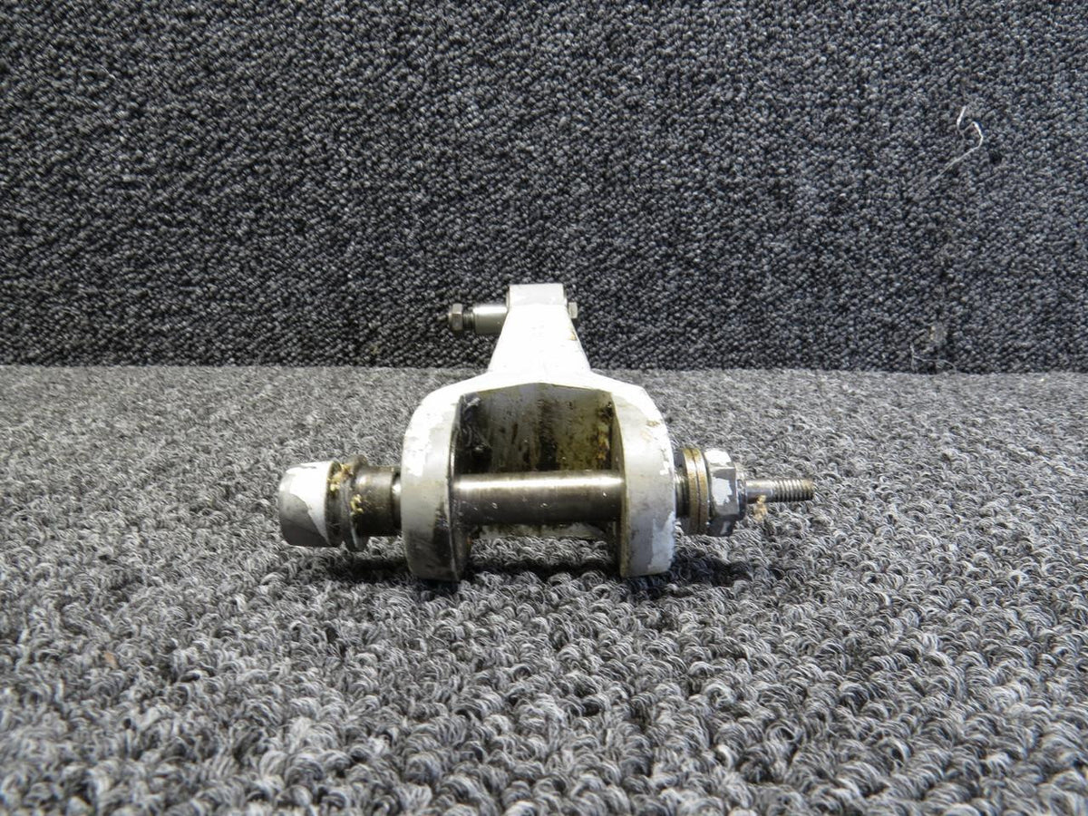 Cessna Aircraft Parts 0841103-7 (Alt: 0841103-11) Cessna Main Gear Lower Link Assembly LH (Gouges)