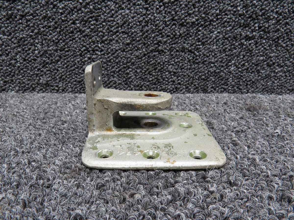 Cessna Aircraft Parts 5513056-4 (Use: 5513056-202) Cessna 500 Support Bracket RH (Chipped Paint)