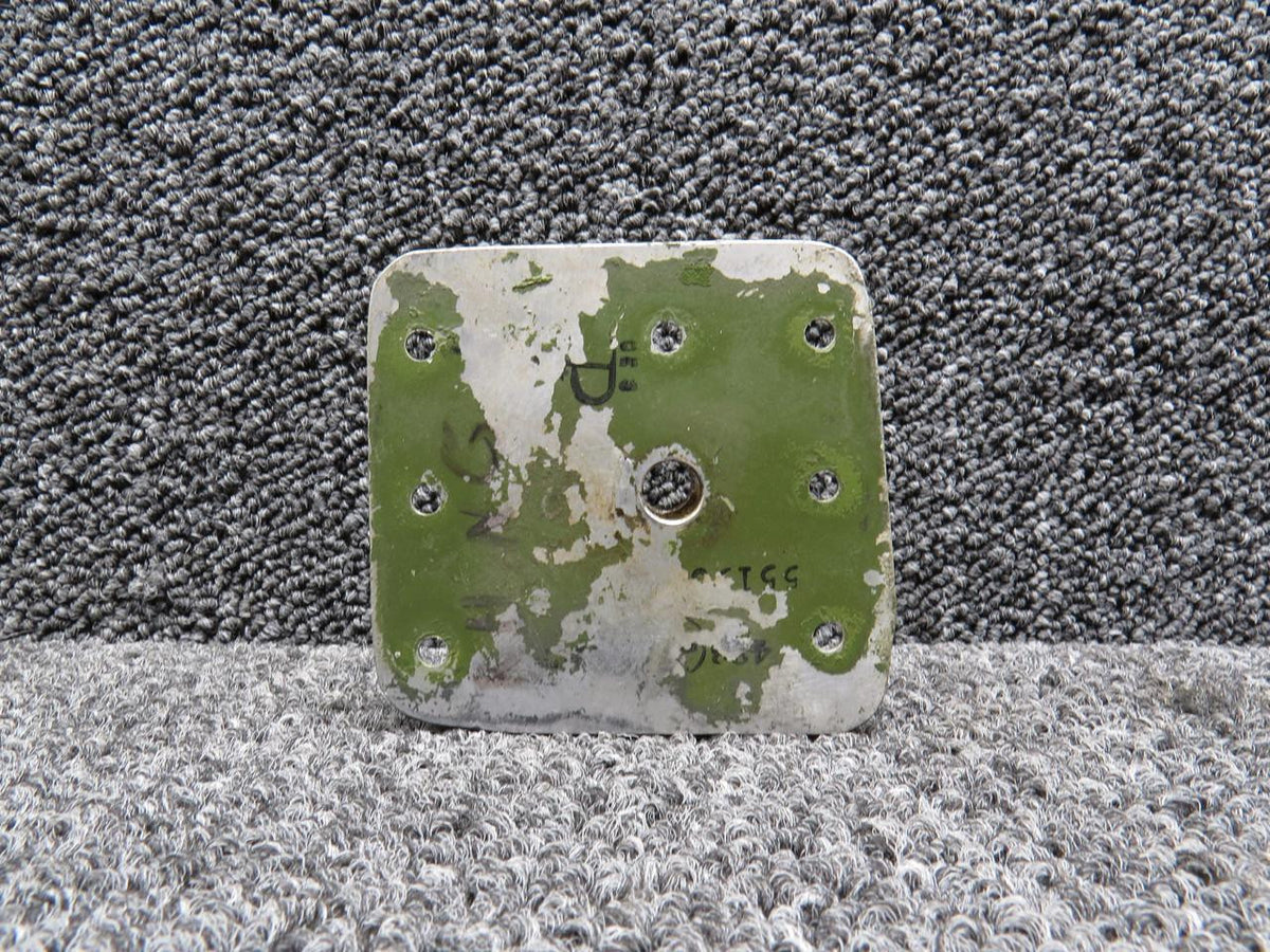 Cessna Aircraft Parts 5513056-4 (Use: 5513056-202) Cessna 500 Support Bracket RH (Chipped Paint)