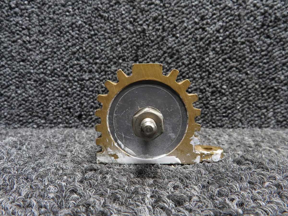 Dale RH-100 (Alt: 8908) Dale Resistor (Watt: 100, OHMS: 9 with 3% Tolerance)