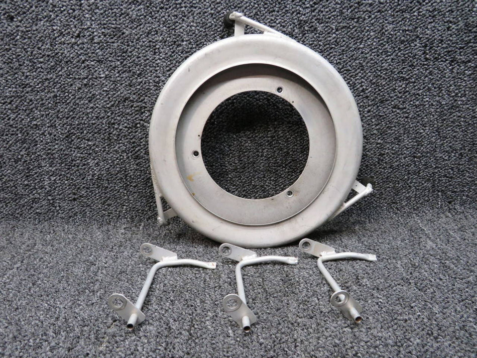 D3608 / A3614 Beechcraft 95-C55 Bulkhead & Slinger Ring 3 Blade W/ Tubes
