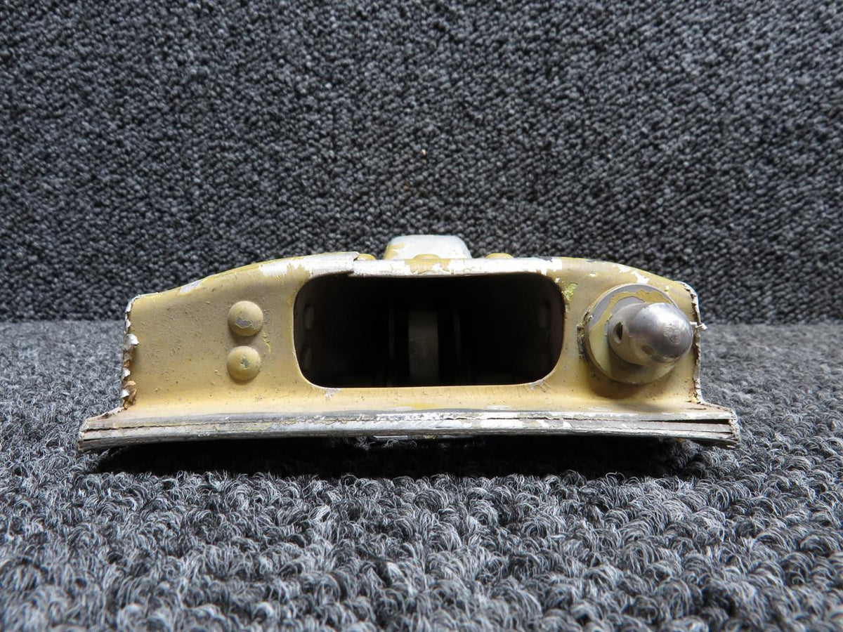LearJet H2311-1 LearJet L-35 Engine Cowl Fastener Latch (Core)