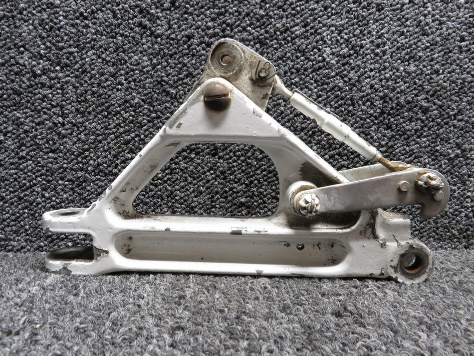 Piper Aircraft Parts 67025-010 (Cast: 20766-2) Piper Main Gear Truss Assembly RH