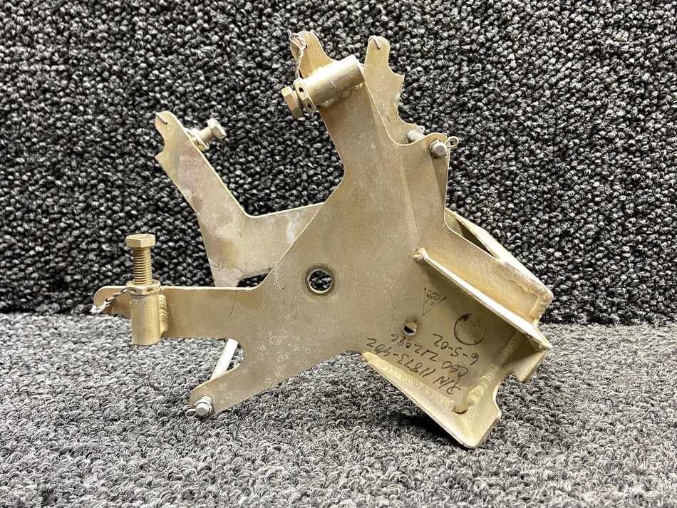 11872-002 (Use: 11872-003) Cirrus SR20 Flight Control Pulley Mounting Bracket