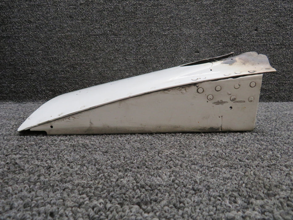 1213070-4 Cessna 210 Cowl Flap Door Assembly RH (Cracked)