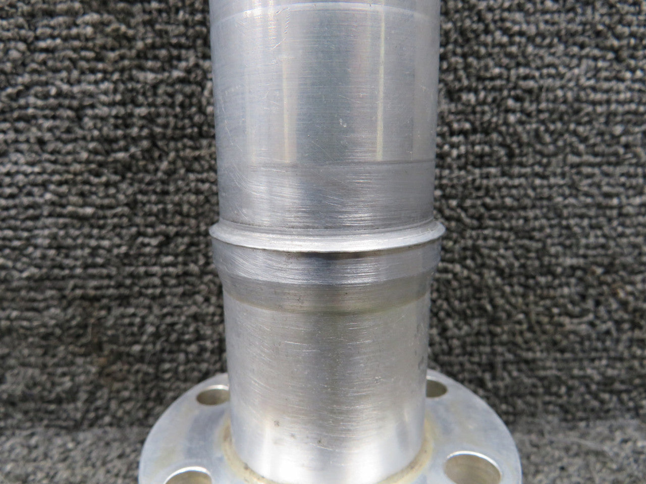 専用ページ182 0541124-1 Cessna 182N Main Landing Gear Axle (Aluminum) (Different