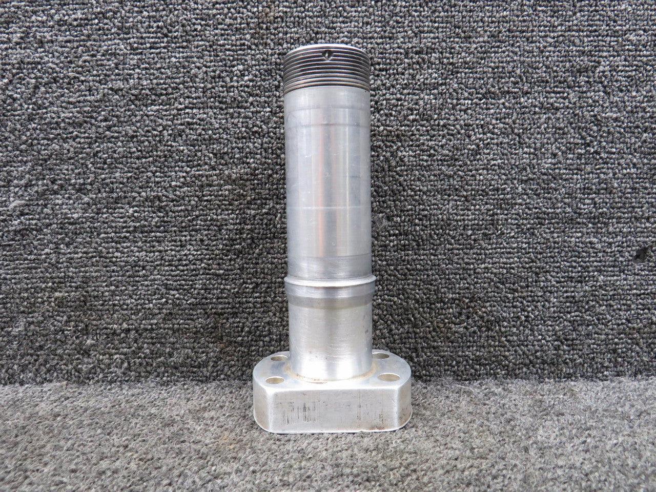 アベル 0541124-1 Cessna 182N Main Landing Gear Axle (Aluminum) (Different