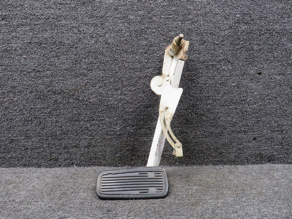 0741623-1 Cessna T210L Retractable Cabin Step Assembly (Slightly Rusted)