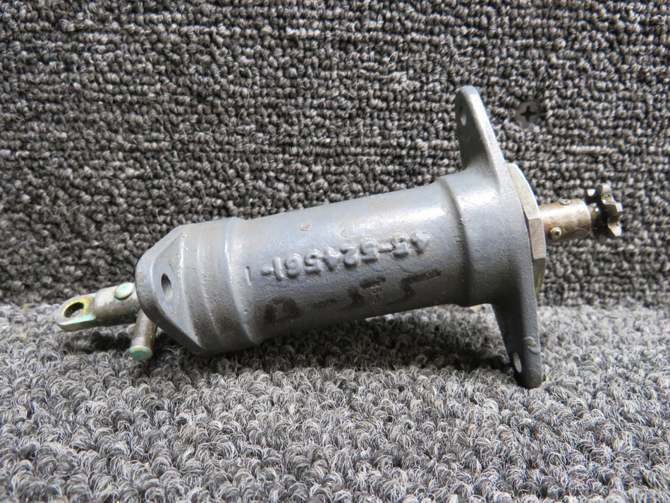 95-521000-603 (Use: 95-521000-53) Beechcraft 95-55 Trim Tab Actuator Assembly