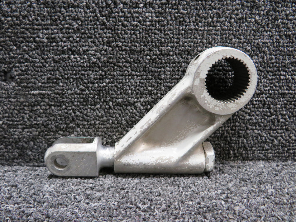 0842104-497 Cessna Nose Landing Gear Bellcrank Assembly