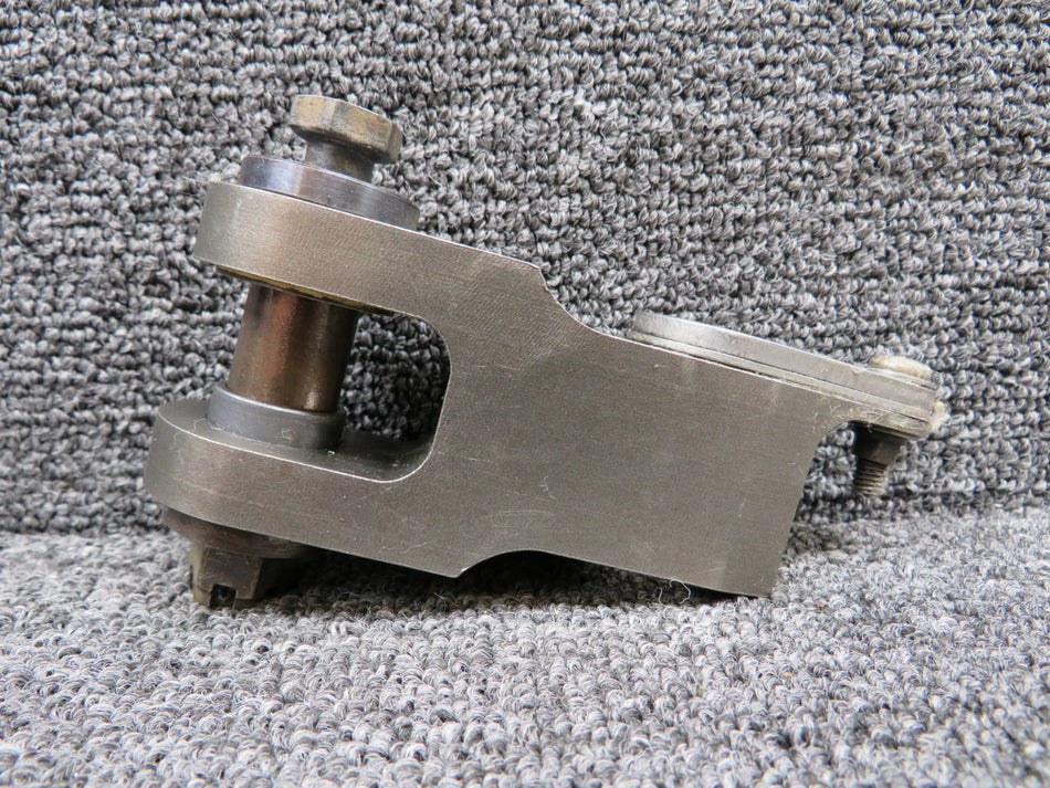 F10A5B10552-1 Falcon 100 Engine Mount Link RH