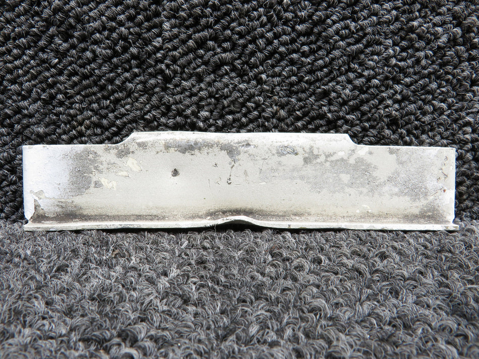 50-820205-9 Beechcraft KA-B90 Lower Drag Leg Center Bracket