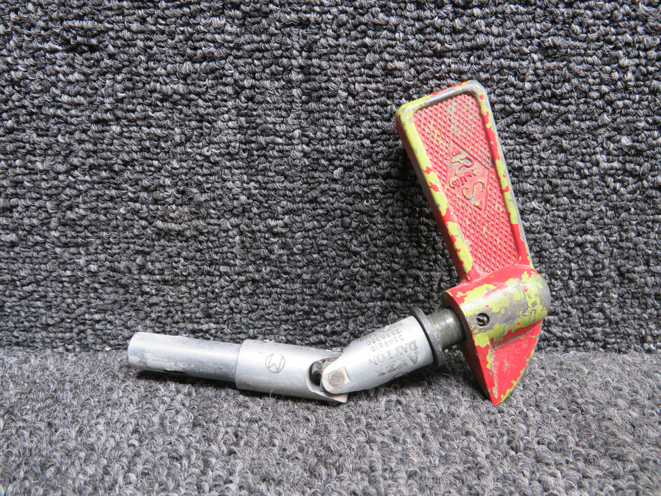 96-924010 Beechcraft B95A Fuel Selector Handle Assembly (Paint Chipped)