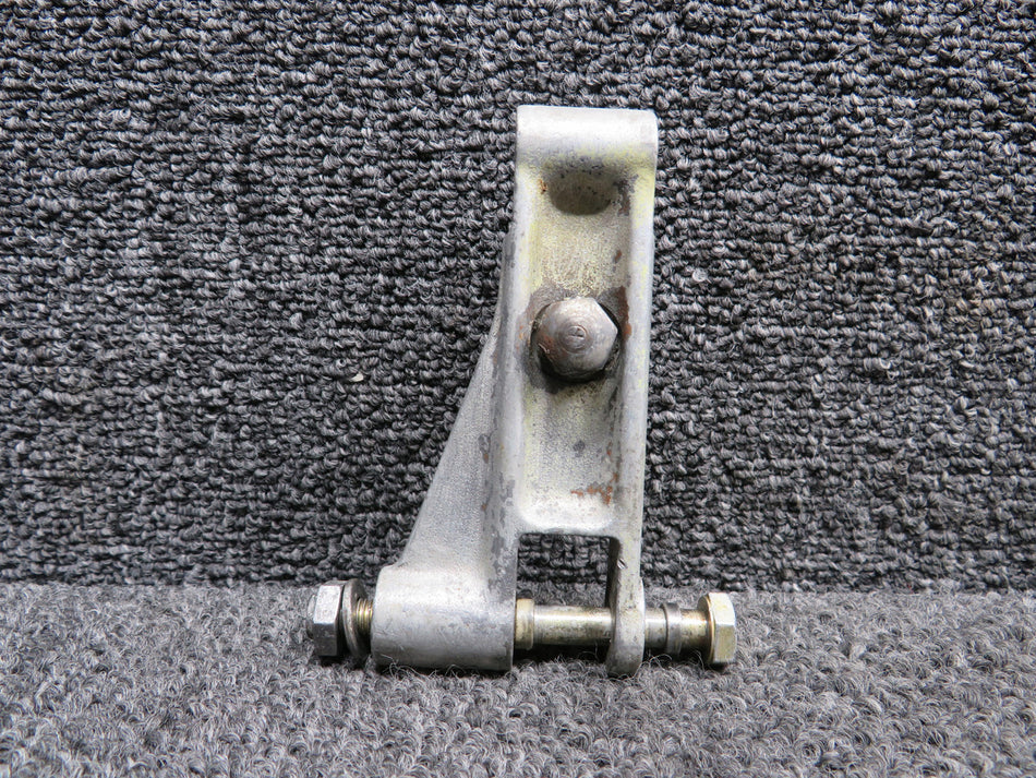 35-825173-2 Beech B95A Nose Gear Steering Link