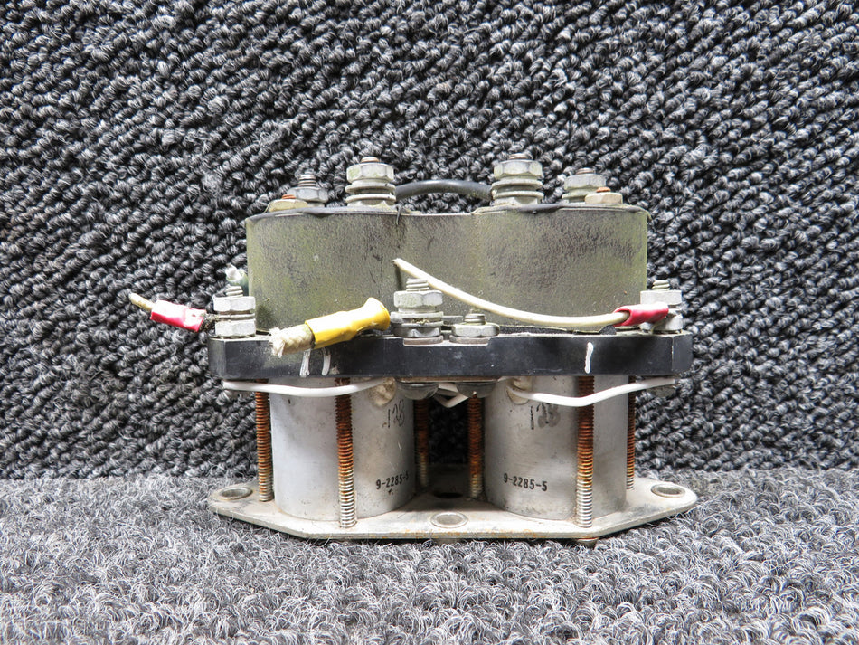 SM50D7 Eaton Cutler-Hammer Type III Solenoid (Amps: 50-25)(Volts: 28)