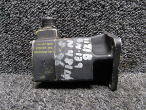 3883029 (Alt: 2CM9ABE6) General Electric 2-Pole Tachometer Generator