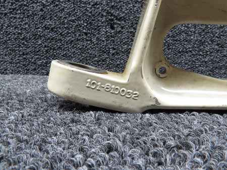 MO031725MB13-MM