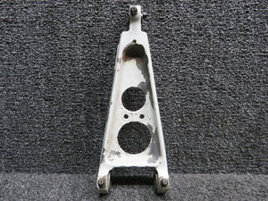 45-815011-4 Beech B95A Knee Torque Upper Main Gear (Corrosion)