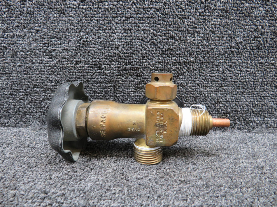 Scott Type M Oxygen Regulator Valve with Pressure Indicator