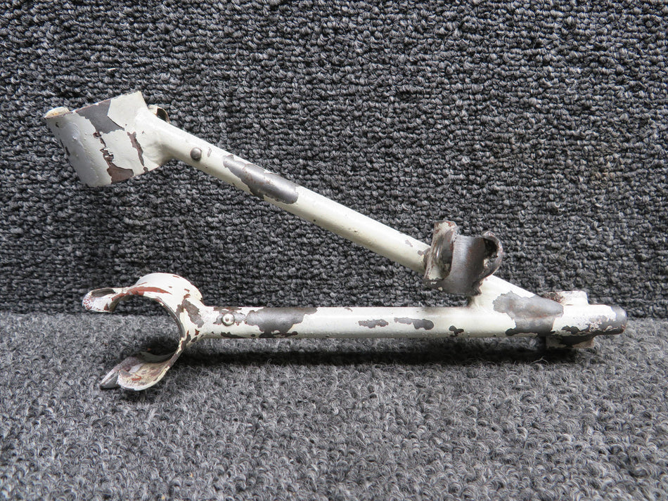 95-940000-21 Beechcraft B95A Engine Controls Weld Assembly LH