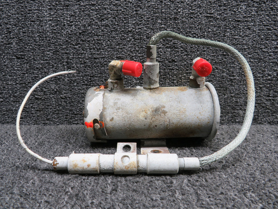 476439 (Use: 476284) Bendix Heater Fuel Pump (Volts: 24) (Corrosion, Rust)