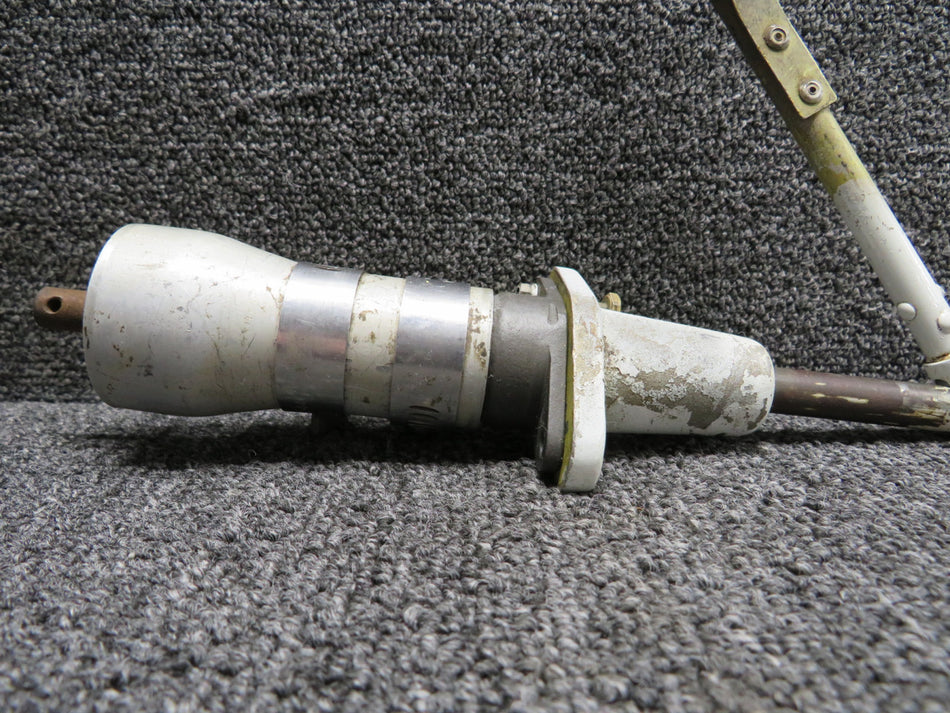 169-524085-5 Beechcraft 76 Rudder Tab Actuator Assembly (Minus Chain)