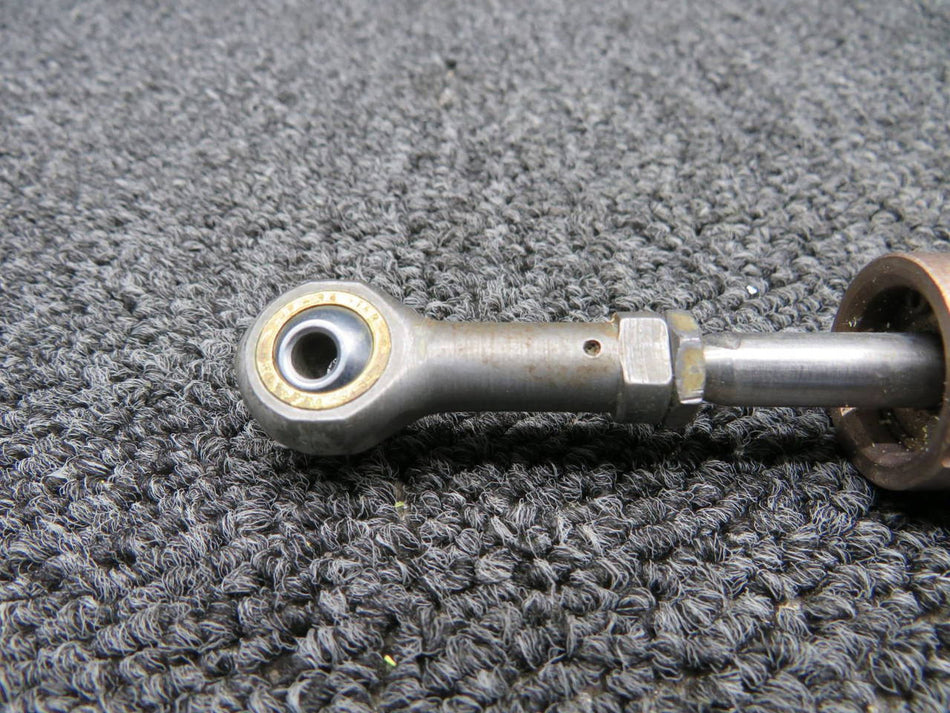 1580017-2 (WEU: 9882007-5) Cessna T337G Actuator Main Gear Strut Door