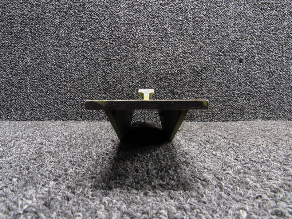 002-430021-61 Beech A36 Seat Center Track Mid Pilot