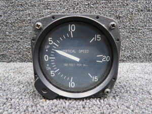7000 United Instruments Vertical Speed Indicator (Code: C.32) (Cloudy Face)