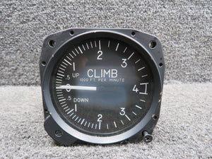 7040 United Instruments Vertical Speed Indicator (Code: C.11) (Cloudy Face)