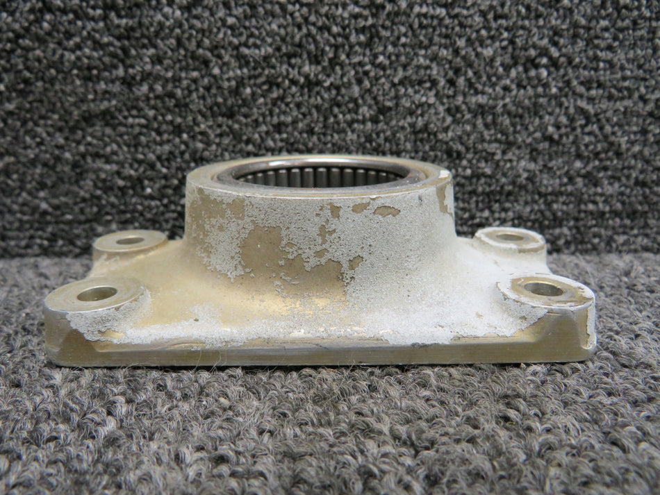 5842011-1 Cessna 414 Nose Gear Trunnion and Bearing LH or RH (Dia: 1.31)